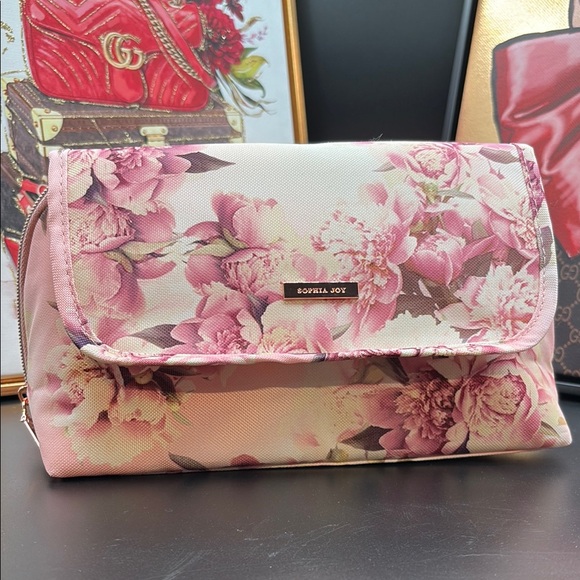 Sophia Joy NWOT Pink Floral Travel Organizer - Picture 1 of 6
